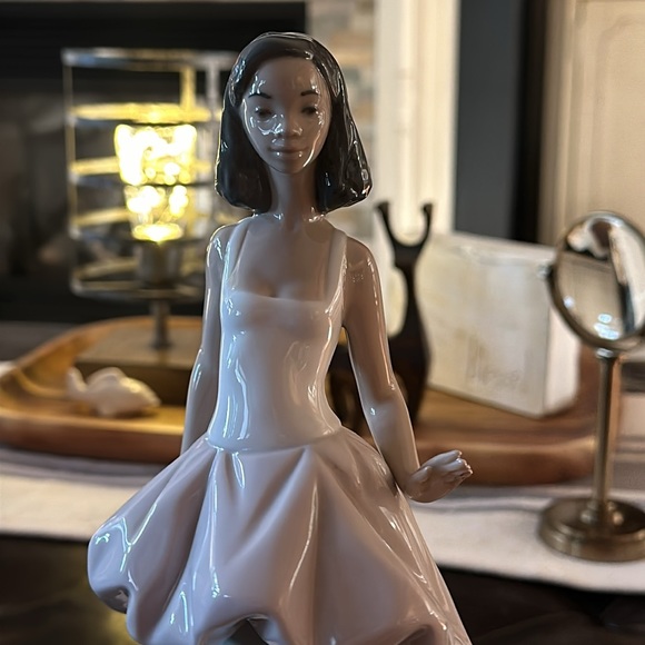 Lladro Other - RARE Lladro “Wanda” No. 6182, Hand Made in Spain 1994, Black Legacy Collection